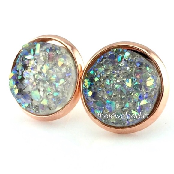 3 for 15🎀smokey Crystal faux Druzy studs - Picture 5 of 5